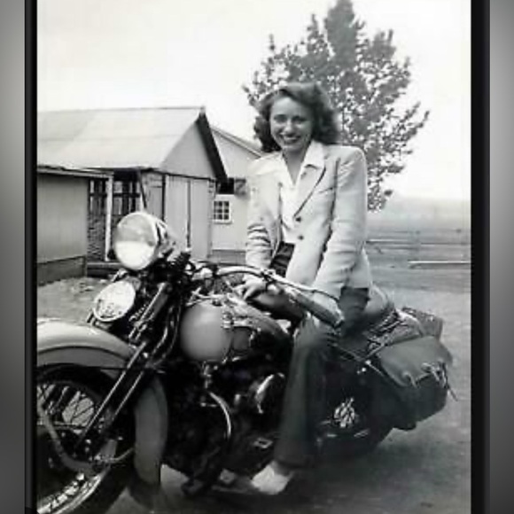 Blacksmiths Handcrafted Hammered Copper Cuff Bracelet Upcycled Vintage Silver - Picture 9 of 11